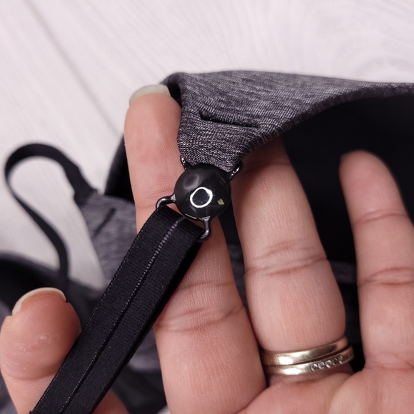 Warner's Simply Perfect Wirefree Convertible Bra - Picture 5 of 7